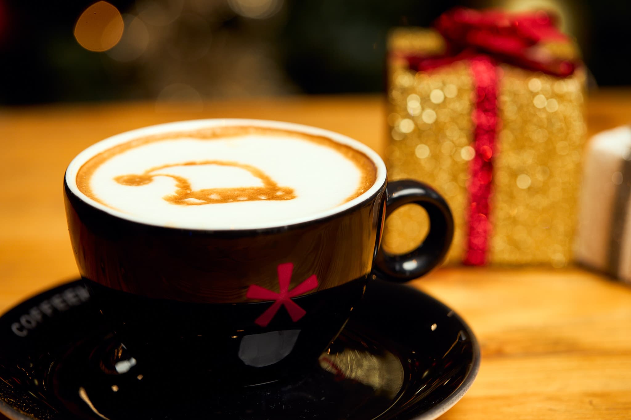 commercial photography - coffeehouse tastehabitat - festive mode