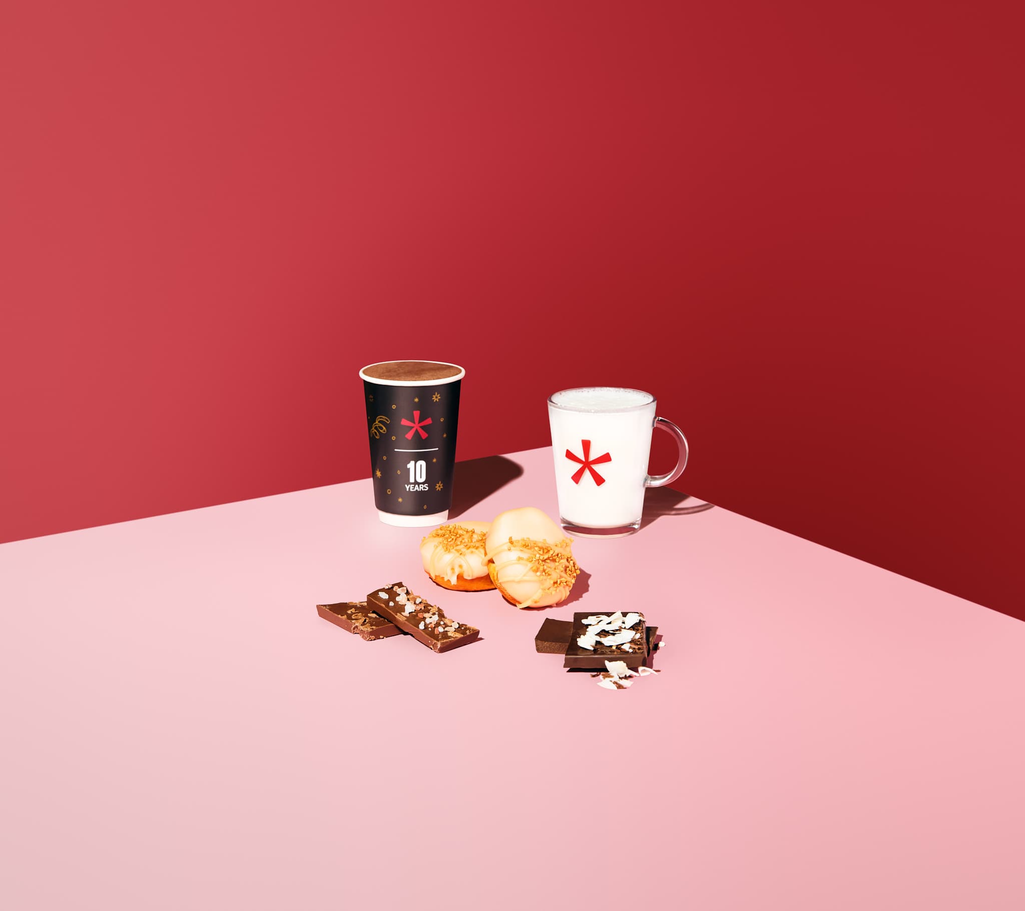 commercial photography - hero image - coffeehouse tastehabitat - coffee hot chocolate