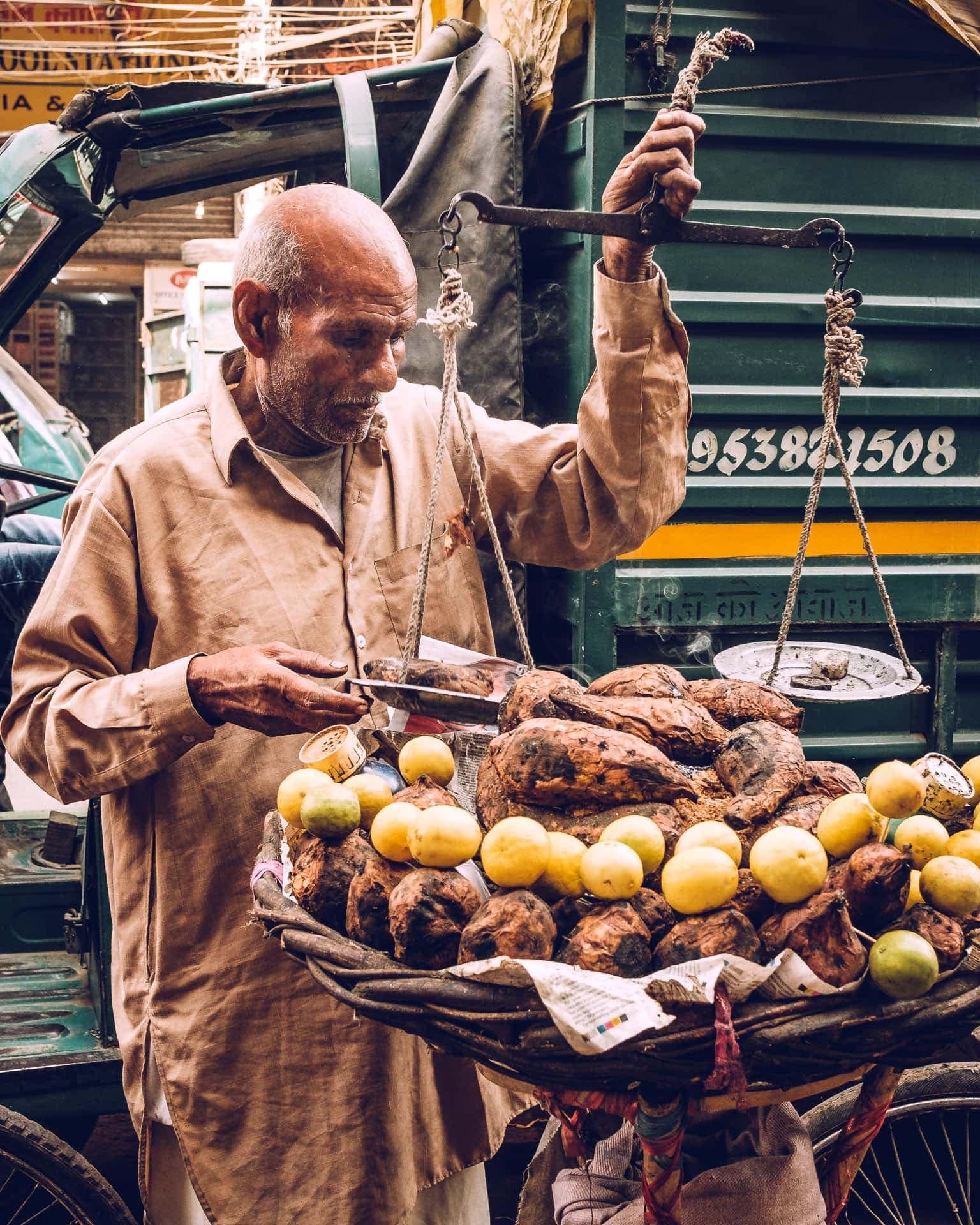 souqs of delhi
