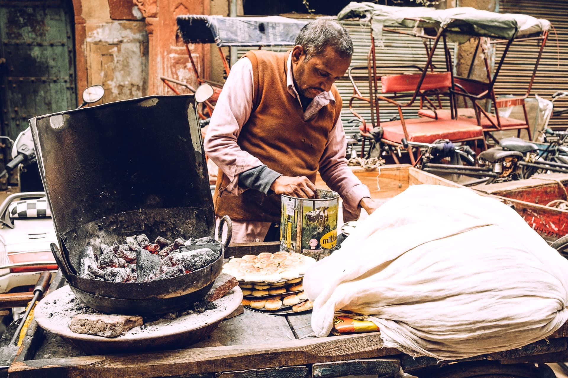 souqs of delhi